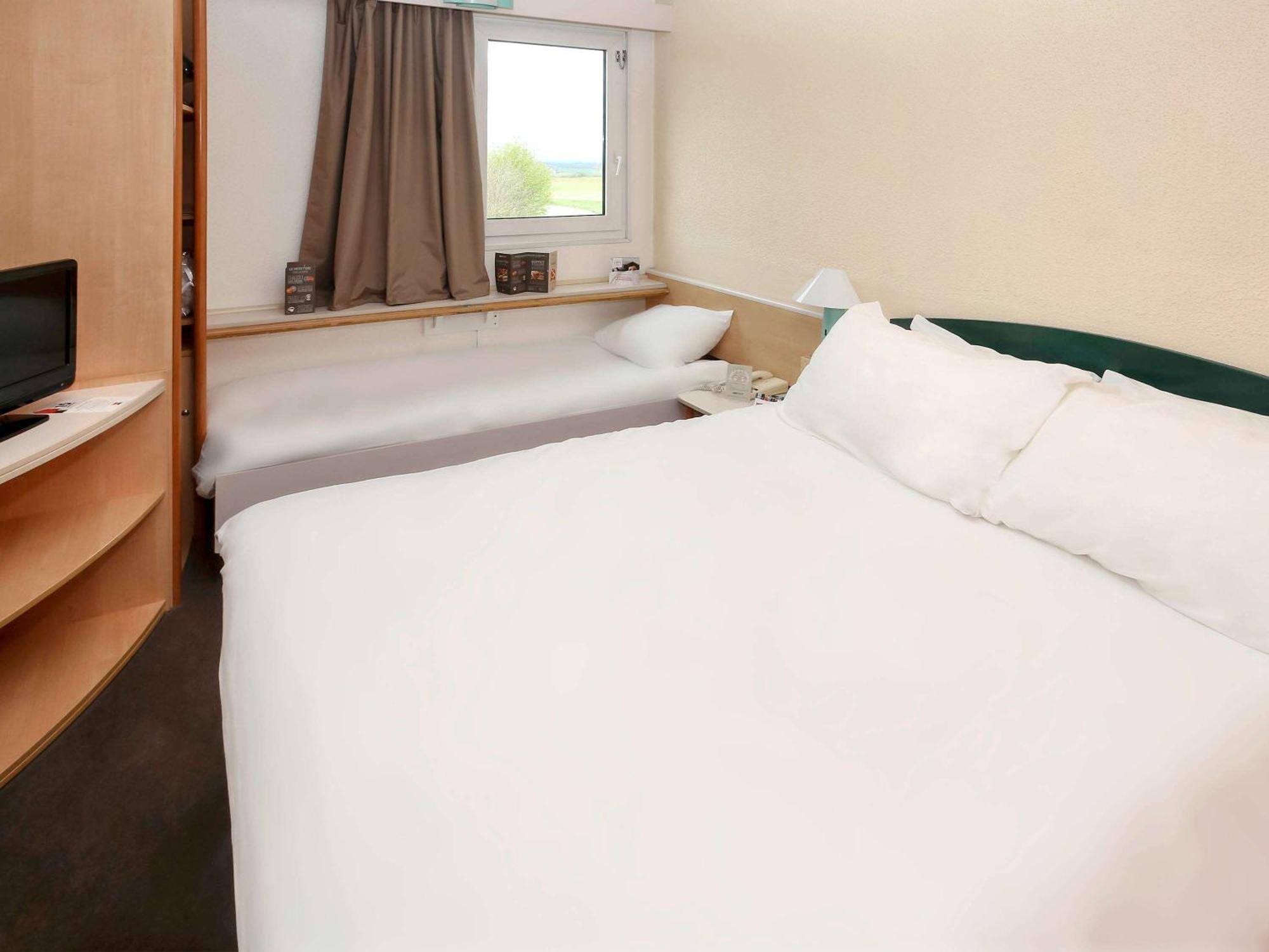 Ibis Auxerre Sud Hotel Venoy Екстериор снимка