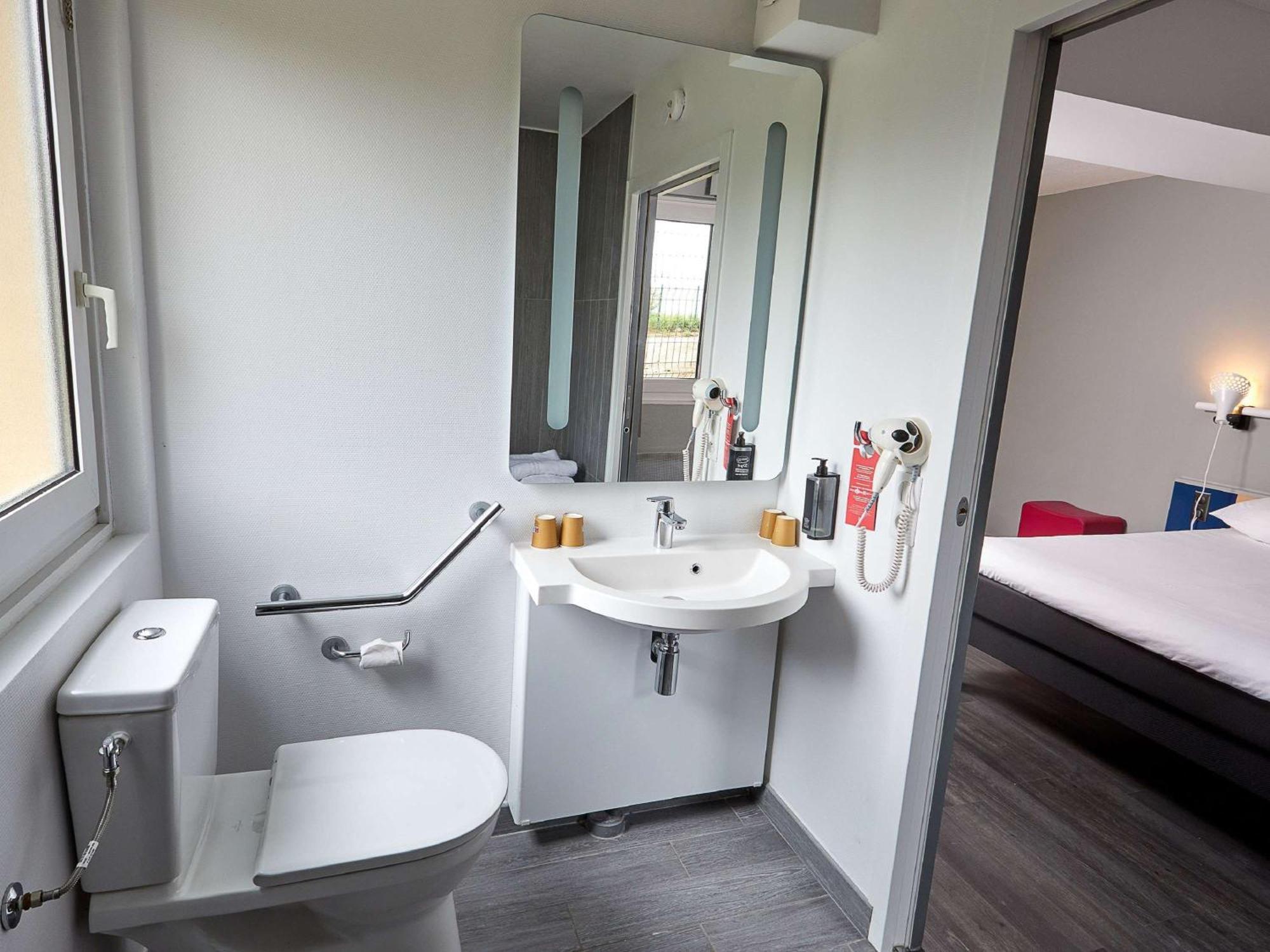 Ibis Auxerre Sud Hotel Venoy Екстериор снимка