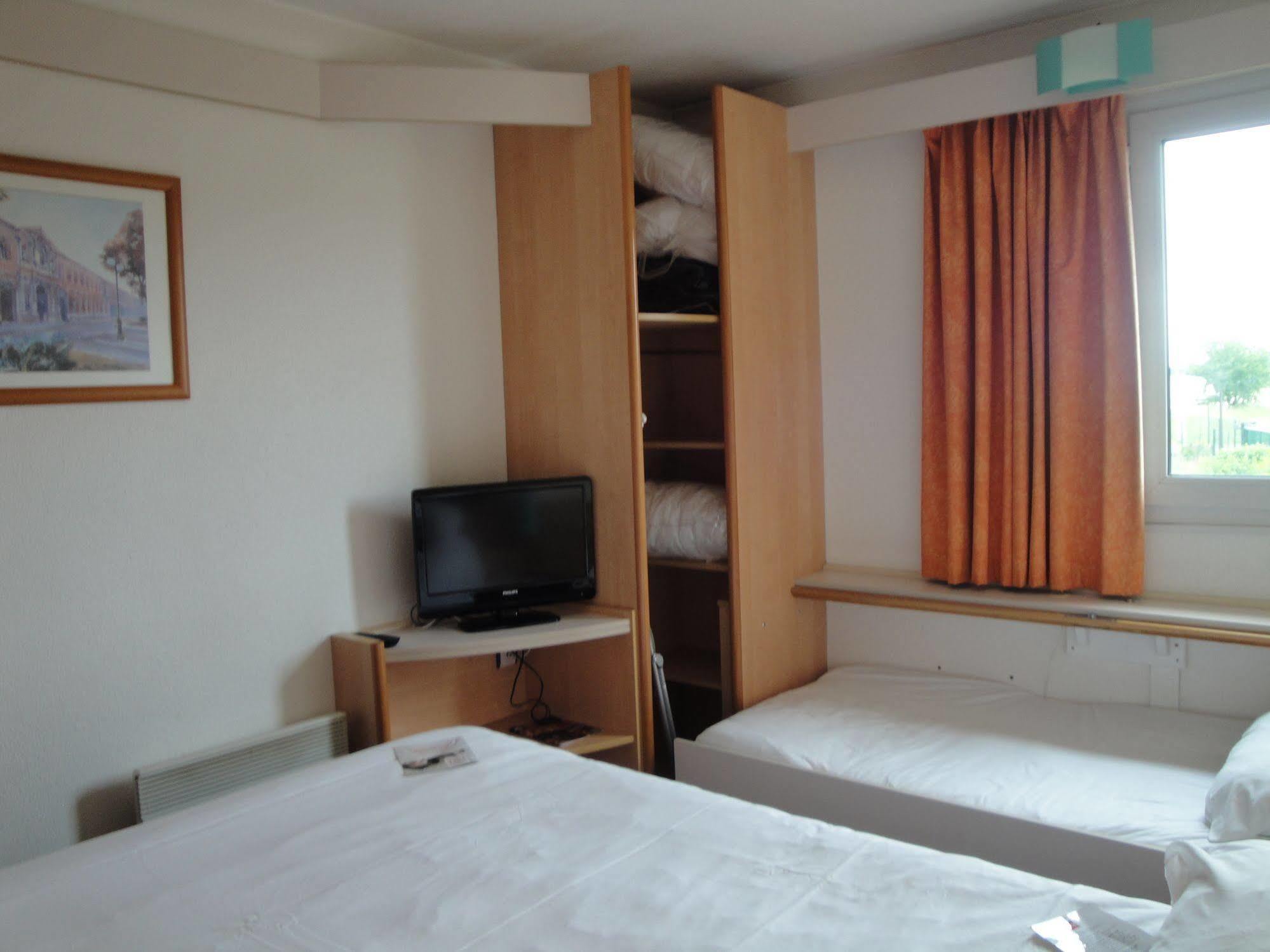 Ibis Auxerre Sud Hotel Venoy Екстериор снимка